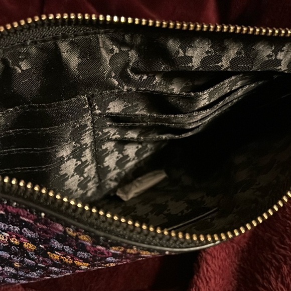 Karl Lagerfeld Multicolor Patterned Clutch Bag with Double Zippers - Picture 8 of 10